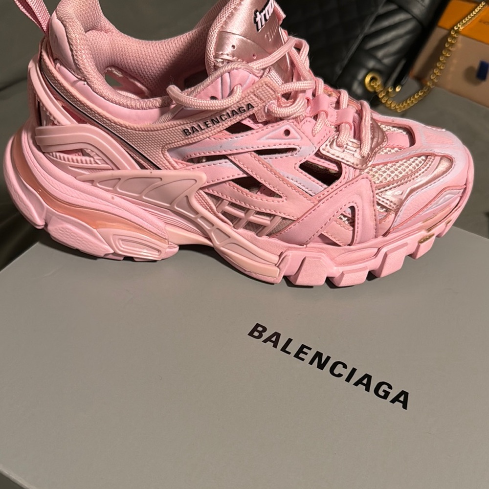 Balenciaga Women's Pink Sneakers